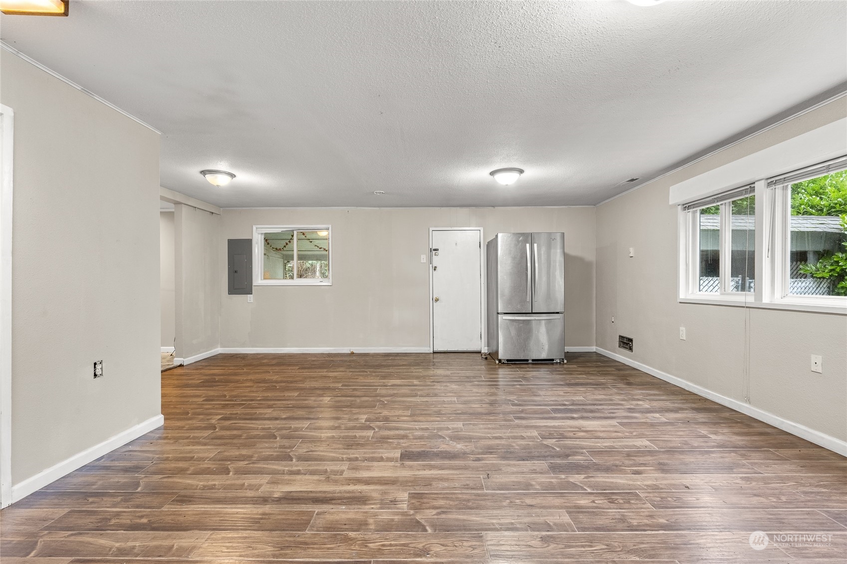 12624 Glenwood Avenue SW Lakewood WA 98499