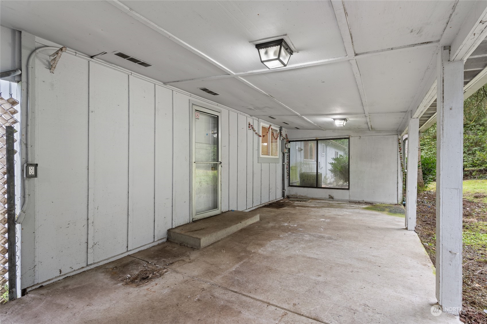 12624 Glenwood Avenue SW Lakewood WA 98499