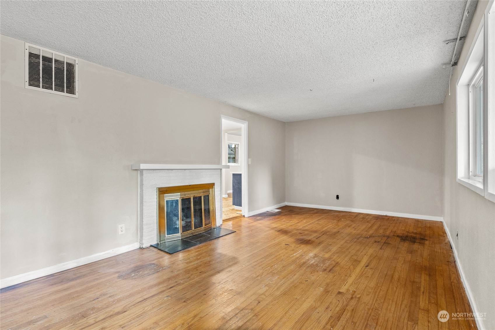 12624 Glenwood Avenue SW Lakewood WA 98499