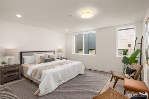 914 15th Avenue Seattle WA 98122