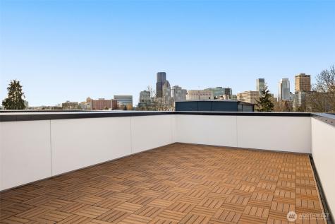 914 15th Avenue Seattle WA 98122