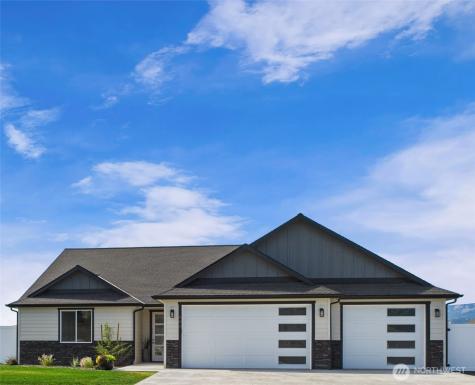 884 NE Tyler Place East Wenatchee WA 98802