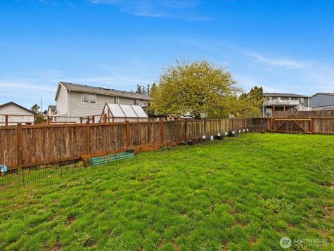 27420 Church Creek Loop NW Stanwood WA 98292