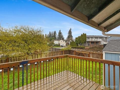 27420 Church Creek Loop NW Stanwood WA 98292