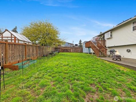 27420 Church Creek Loop NW Stanwood WA 98292