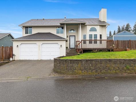 27420 Church Creek Loop NW Stanwood WA 98292