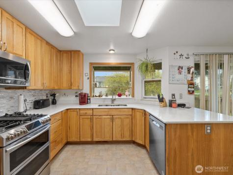 27420 Church Creek Loop NW Stanwood WA 98292