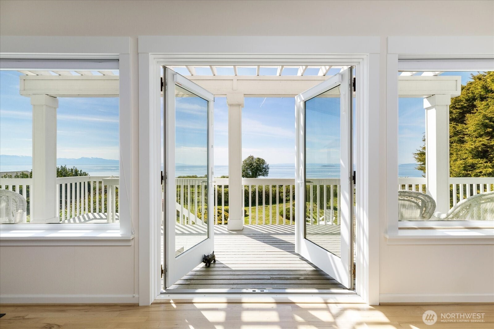 2029 West Beach Road Oak Harbor WA 98277