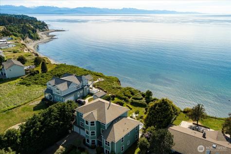 2029 West Beach Road Oak Harbor WA 98277