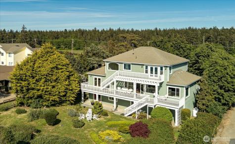 2029 West Beach Road Oak Harbor WA 98277