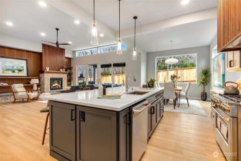 10032 Ne 196th Place Bothell WA 98011