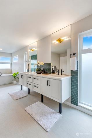 10032 Ne 196th Place Bothell WA 98011