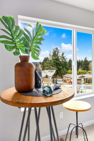 10032 Ne 196th Place Bothell WA 98011