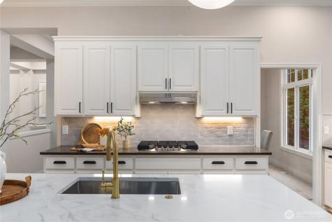 14699 NE 16th Street Bellevue WA 98007