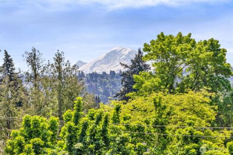 4404 S Othello St # D Seattle WA 98118