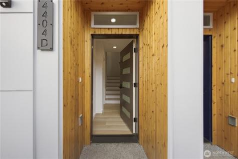 4404 S Othello St # D Seattle WA 98118