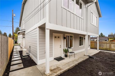 2417 Harrison Avenue Everett WA 98201