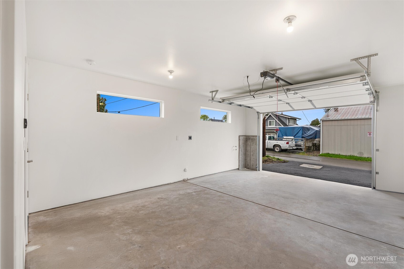 2417 Harrison Avenue Everett WA 98201
