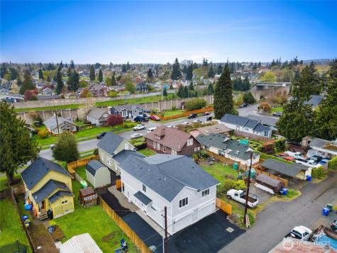2417 Harrison Avenue Everett WA 98201