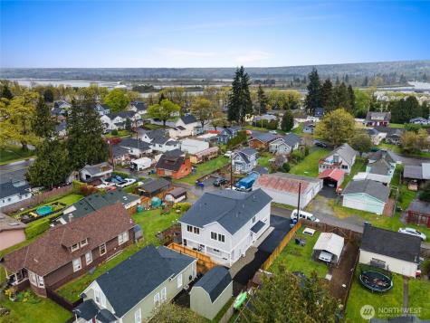 2417 Harrison Avenue Everett WA 98201