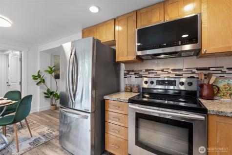 16142 Midvale Avenue N Shoreline WA 98133