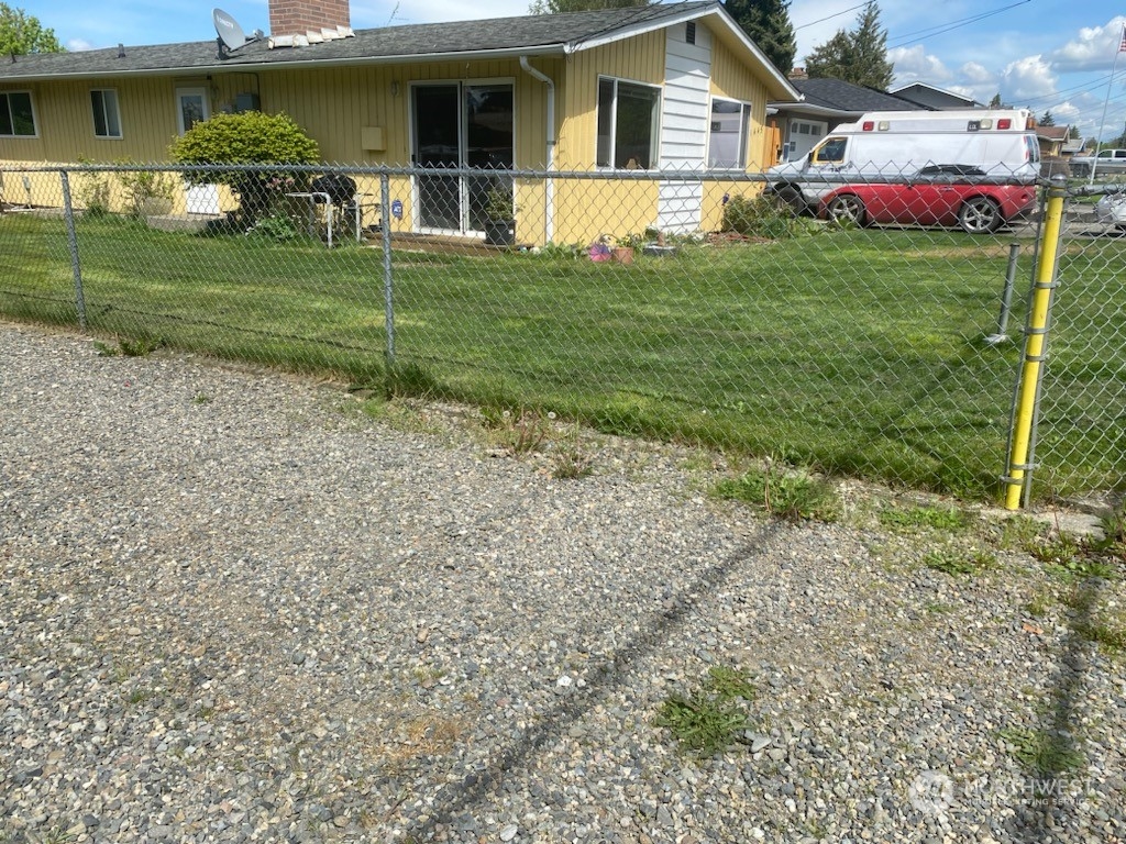 1445 S 76th Street Tacoma WA 98408