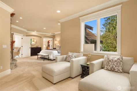 20424 NE 64th Place Redmond WA 98053