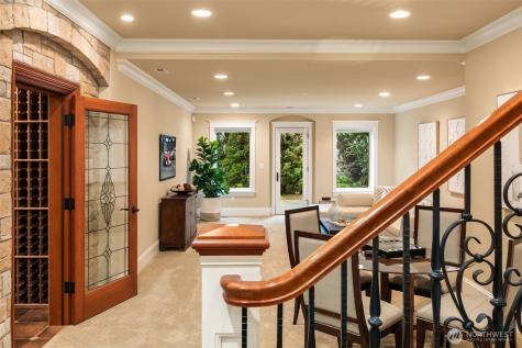 20424 NE 64th Place Redmond WA 98053
