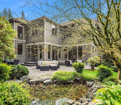 20424 NE 64th Place Redmond WA 98053