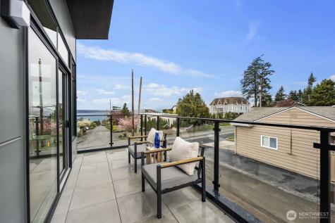 19742 20th Avenue NW Shoreline WA 98177