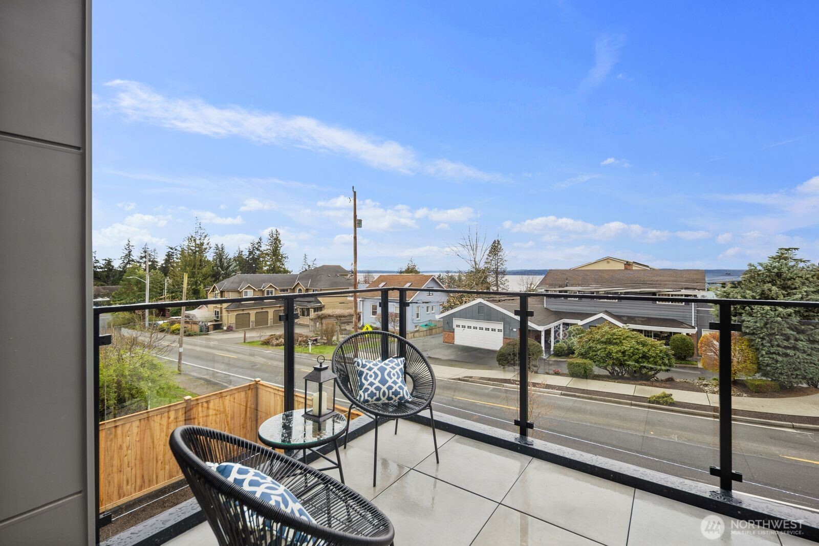 19742 20th Avenue NW Shoreline WA 98177