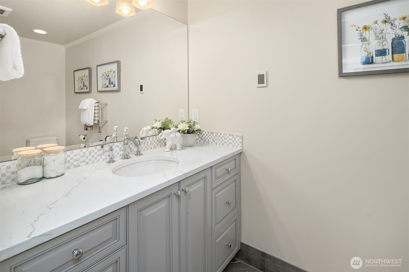 8910 NE 33rd Street Yarrow Point WA 98004