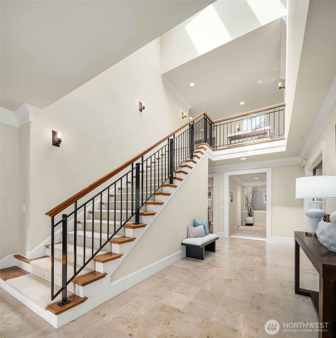 8910 NE 33rd Street Yarrow Point WA 98004
