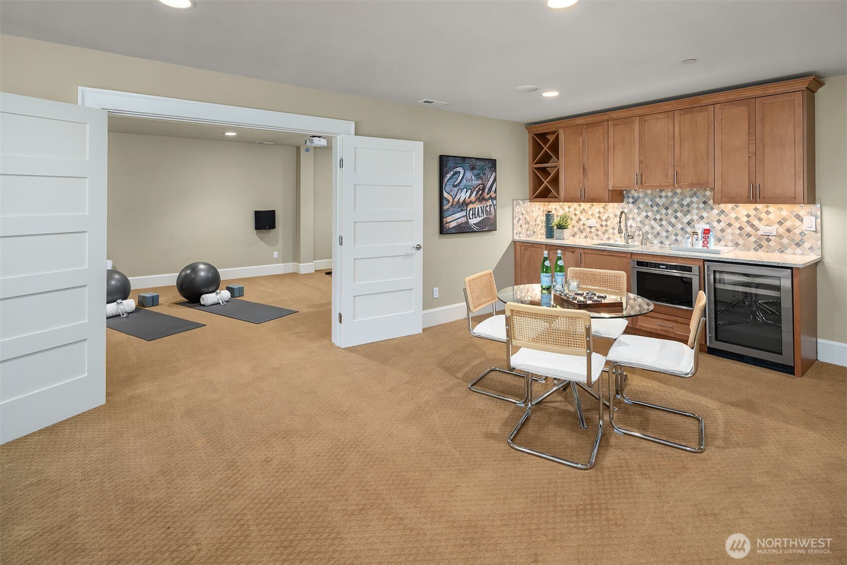 8910 NE 33rd Street Yarrow Point WA 98004