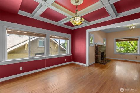 2010 NE 54th Street Seattle WA 98105