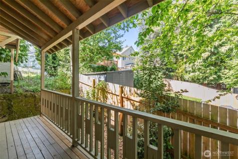 2010 NE 54th Street Seattle WA 98105