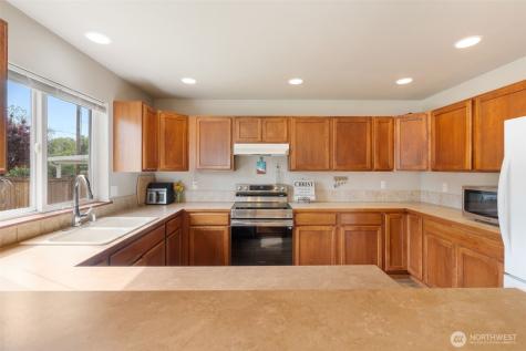 421 Stadium Loop Napavine WA 98565