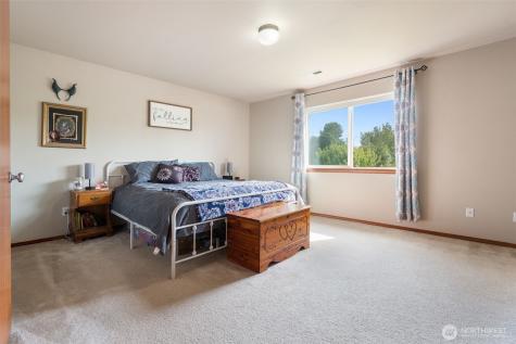 421 Stadium Loop Napavine WA 98565