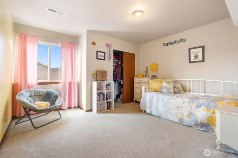 421 Stadium Loop Napavine WA 98565