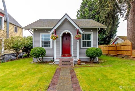 318 D Street Se Auburn WA 98002