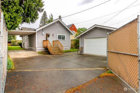 318 D Street Se Auburn WA 98002