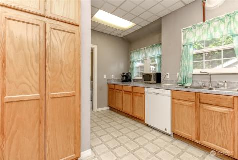 318 D Street Se Auburn WA 98002