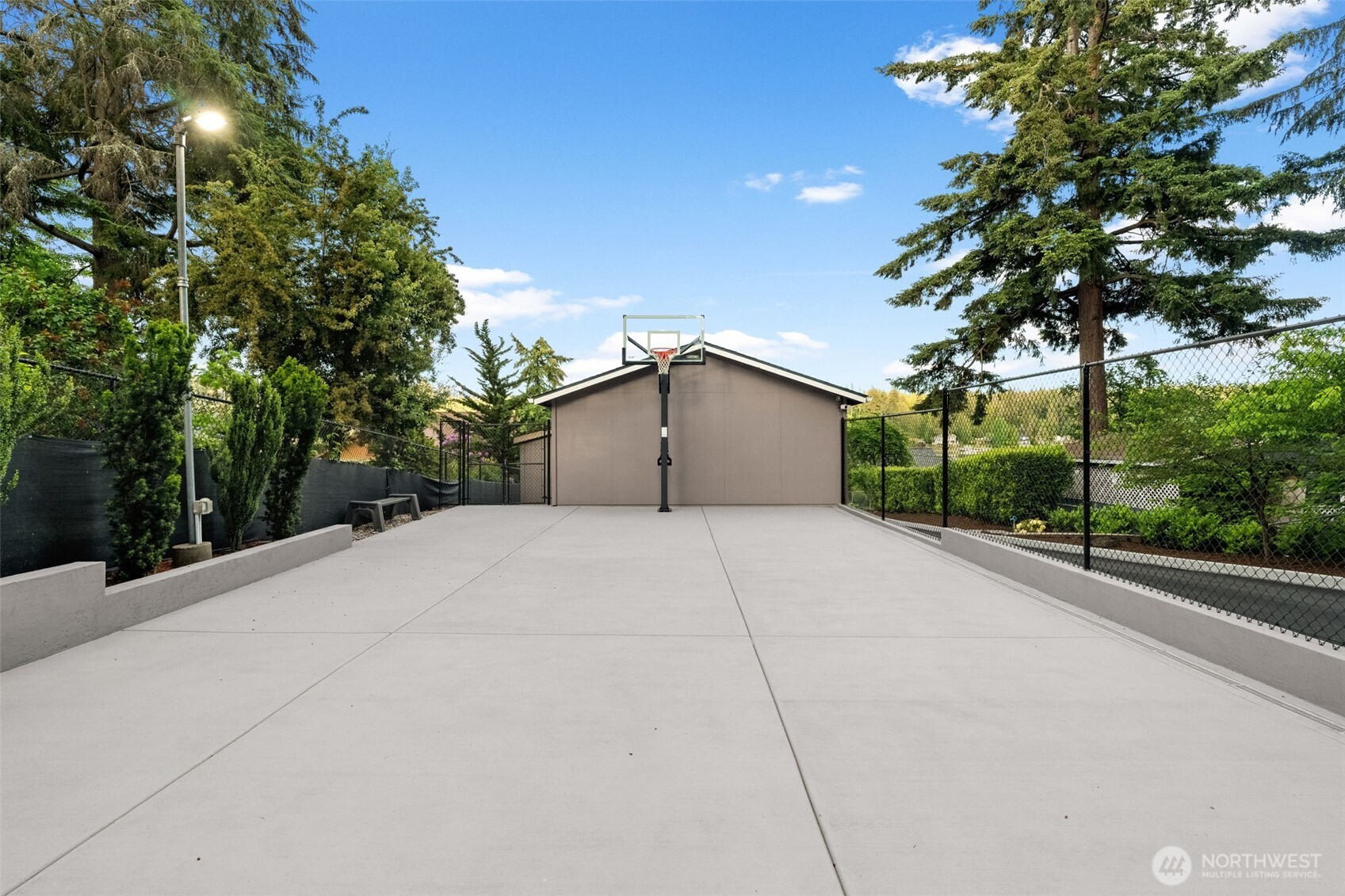 4221 Forest Beach Drive NW Gig Harbor WA 98335