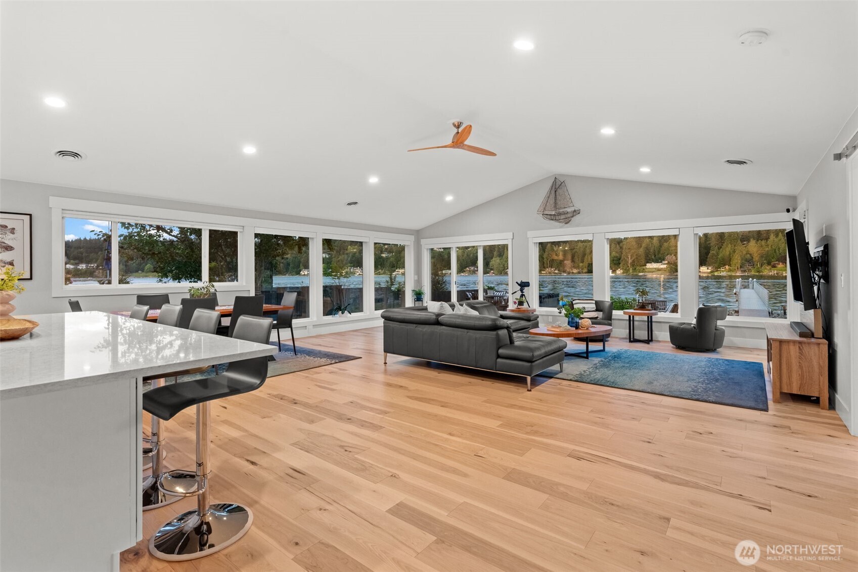 4221 Forest Beach Drive NW Gig Harbor WA 98335