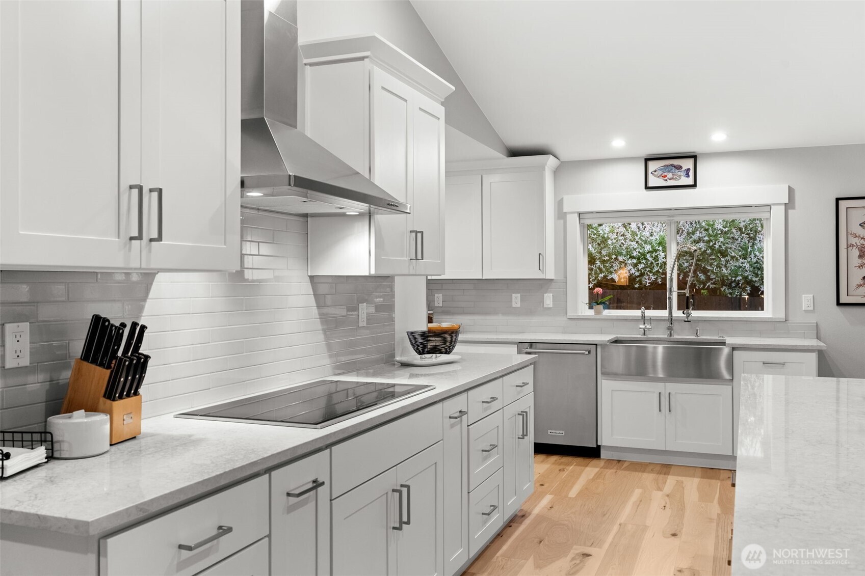 4221 Forest Beach Drive NW Gig Harbor WA 98335