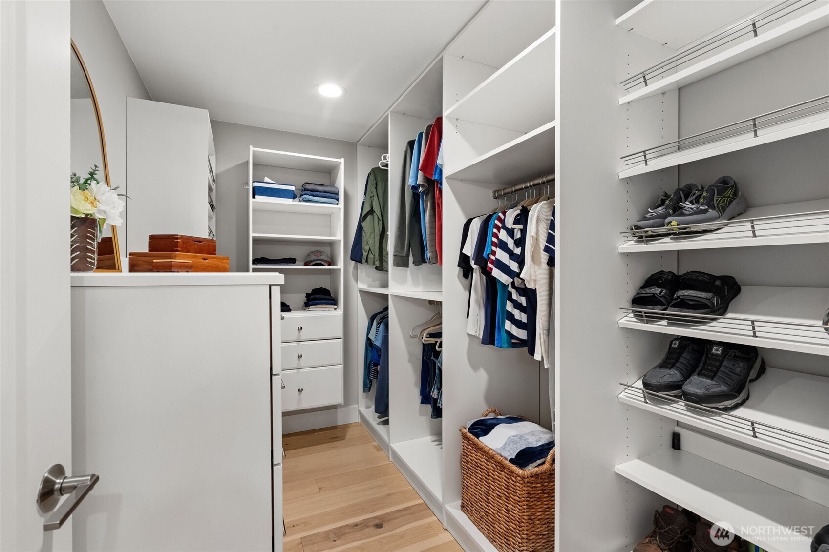 4221 Forest Beach Drive NW Gig Harbor WA 98335