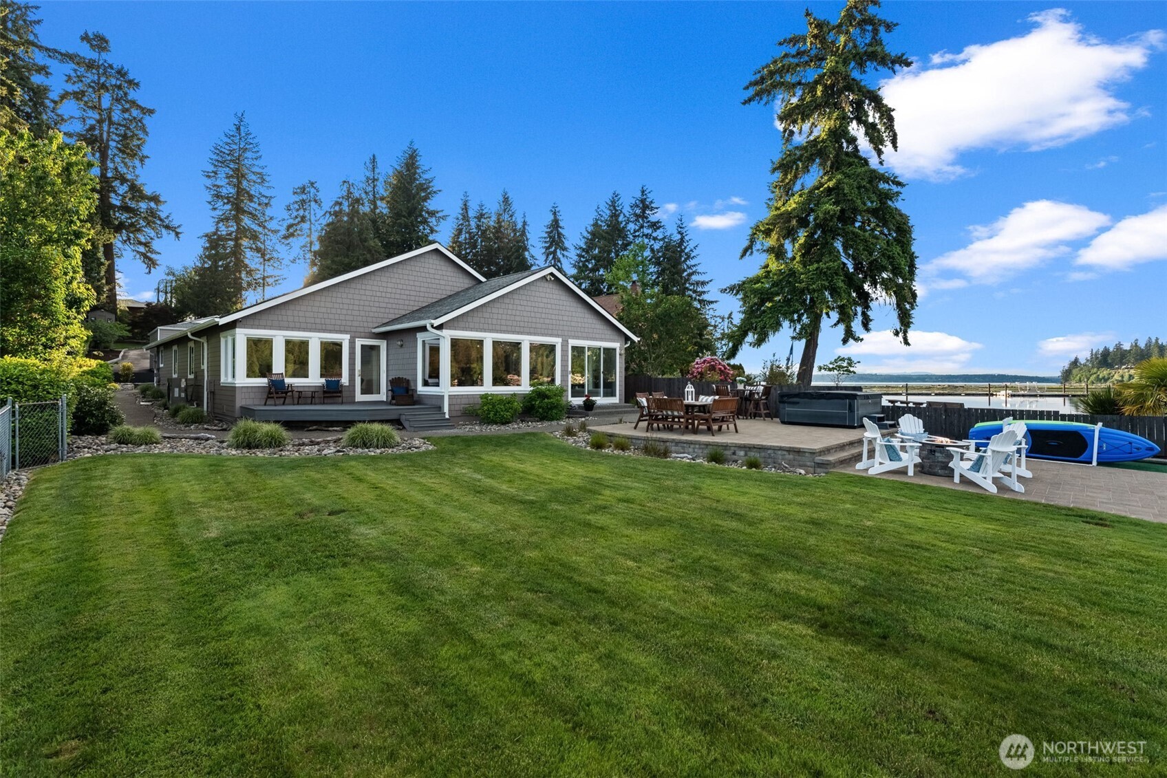 4221 Forest Beach Drive NW Gig Harbor WA 98335
