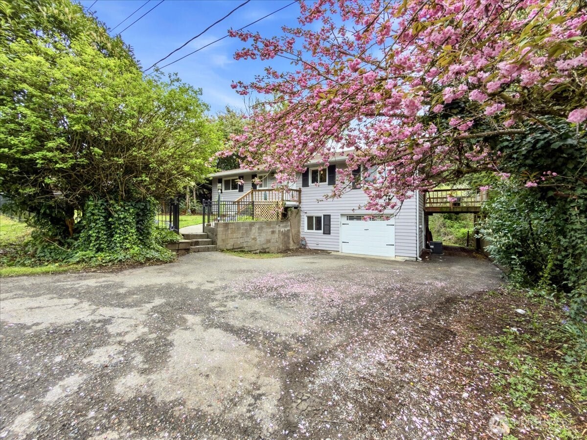 16901 SE 144th Street Renton WA 98059