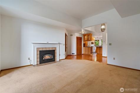 4701 Osprey Drive NE Tacoma WA 98422