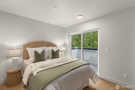 1108 34th Avenue Seattle WA 98122